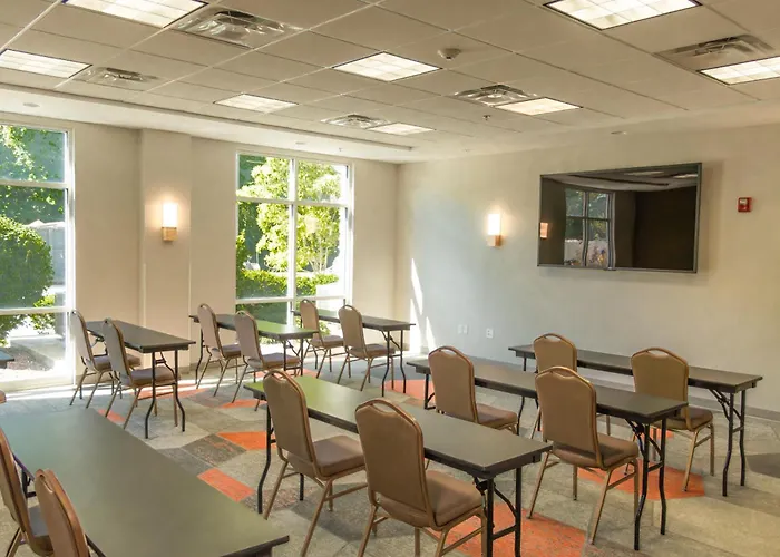 Comfort Inn & Suites Dover