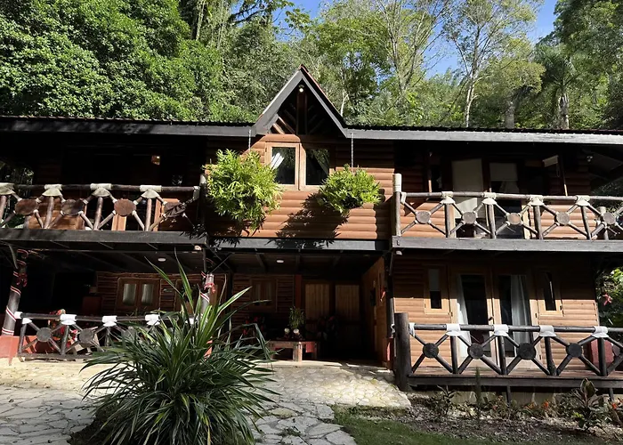 Platon Ecolodge