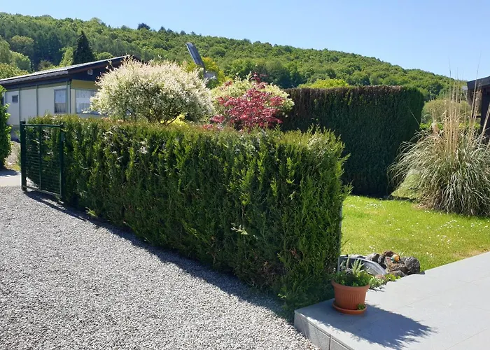 Logement Vacances Yvoir Avec Piscine Et Deux Chambres