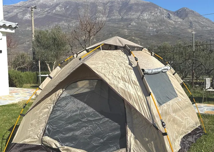 Parking& Campsite Bakiaj