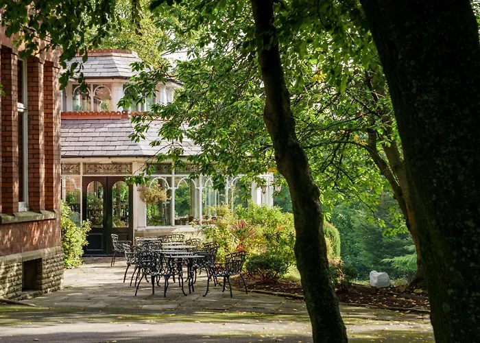 Macdonald Kilhey Court Hotel