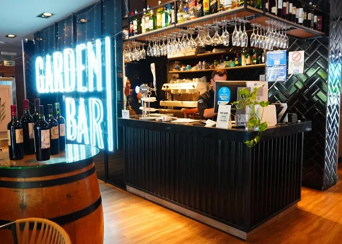 Garden Park Hotel