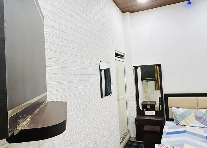 Amrit Shree Hotel