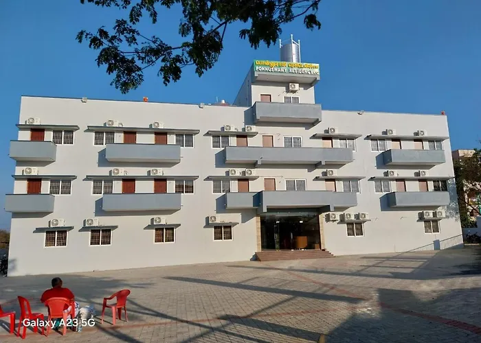 Ponnuswamy Residency