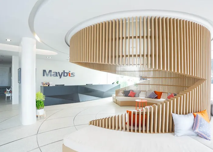 Maybis Hotel