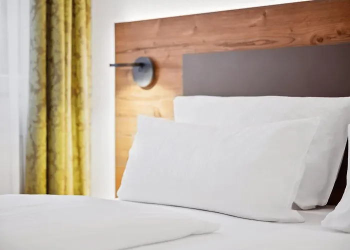 Hotel Zeppelin