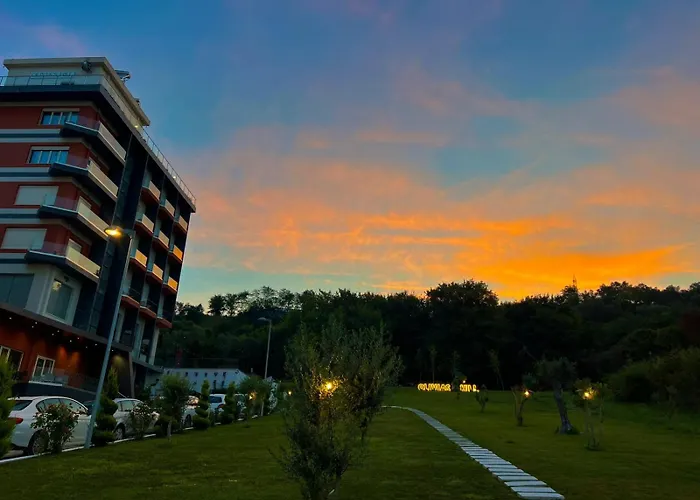 Padel Olivia'S Hill Resort Kryemëdhej