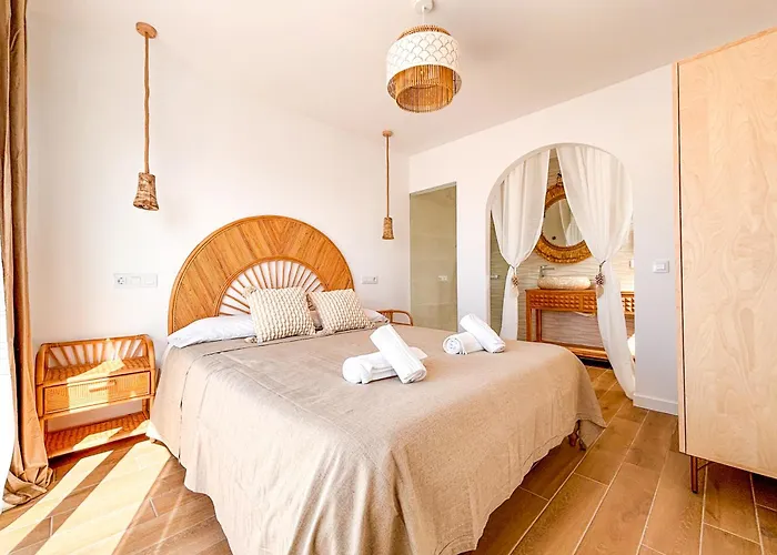 Chakra House Fuerteventura - Private Rooms In A Shared Boutique Guesthouse