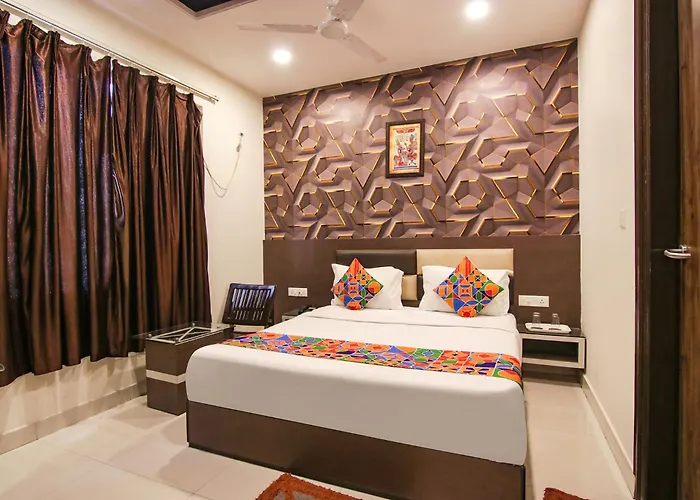 Hotel Rosewood Inn