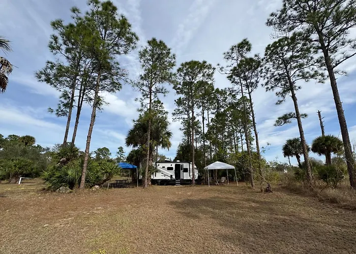 Cozy New Camper On Lake Front & Access To Fishing