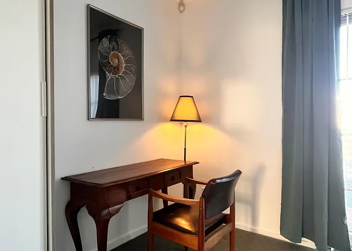 Charming quiet Home in City