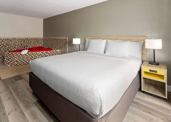 Days Inn By Wyndham Jackson Downtown