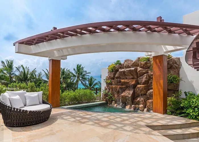 Mandarin Bay Resort And Spa