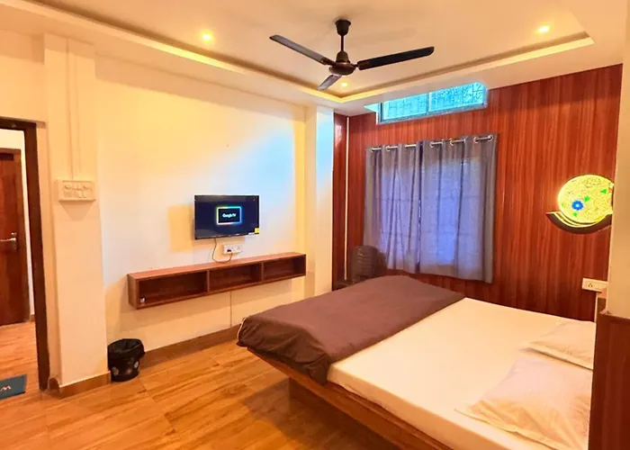 Dream Lodging