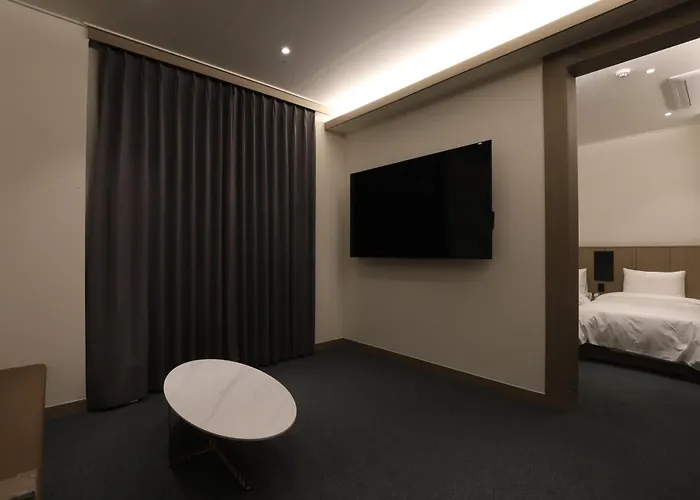 Hound Hotel Daegu