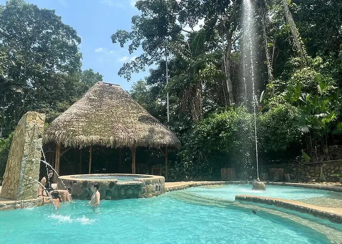 Cotococha Amazon River Lodge