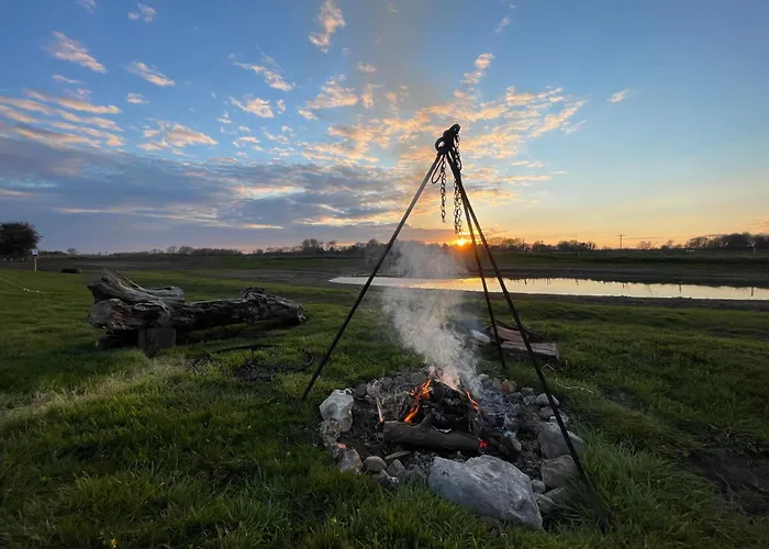 Bain View Glamping