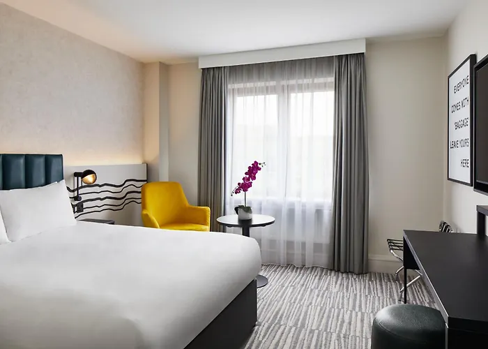Leonardo Hotel Dublin Christchurch