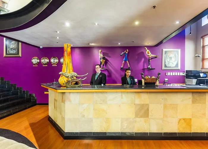 Cape Town Lodge Hotel