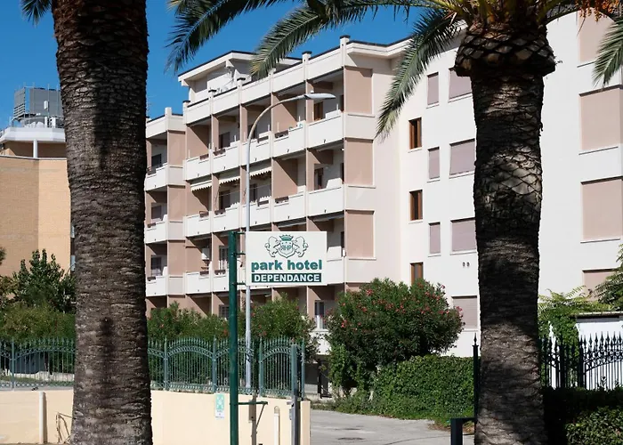 Park Hotel & Dependance Con Spiaggia