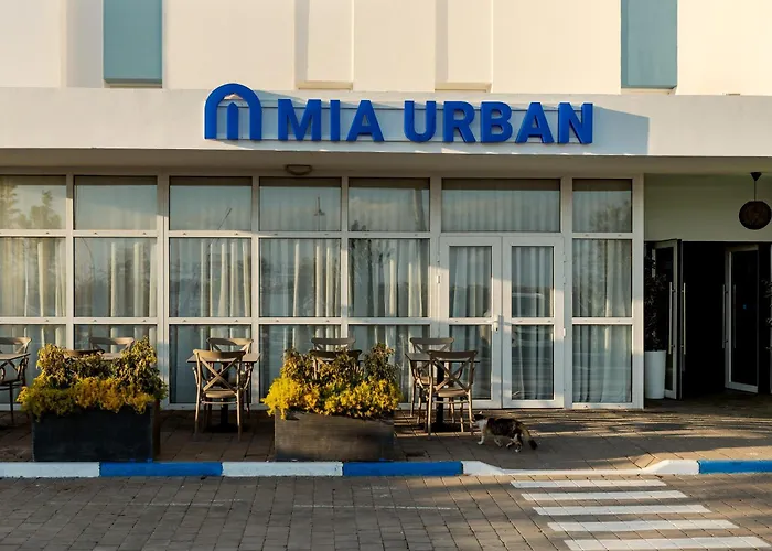 Mia Urban Fes