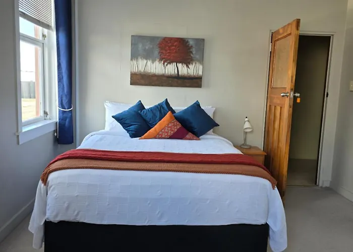 Royal Accommodation