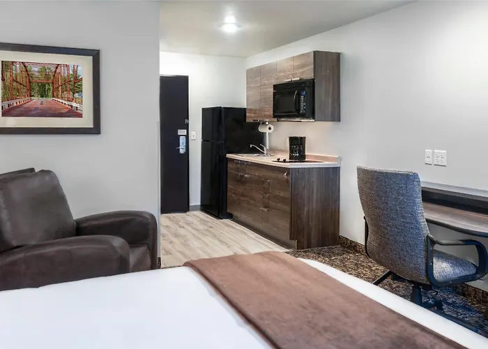 My Place Hotel- St Joseph, Mo