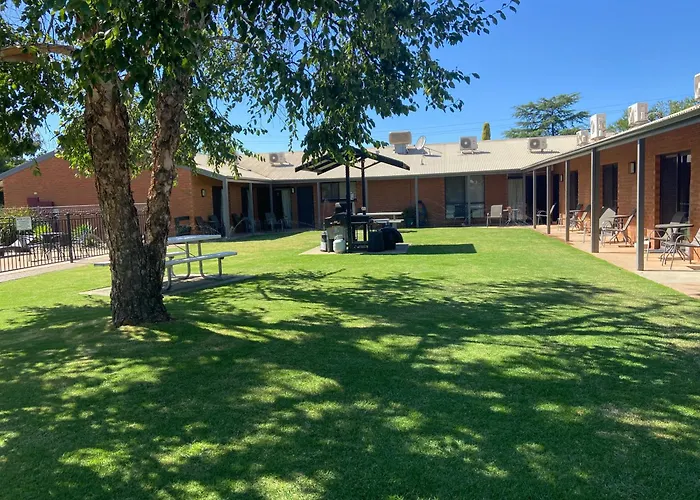Ashleigh Court Motor Inn