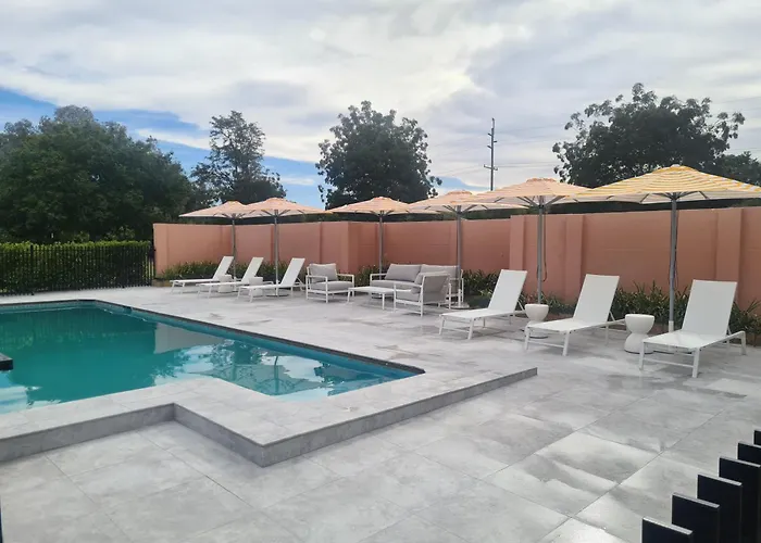 Burringa Garden Motel