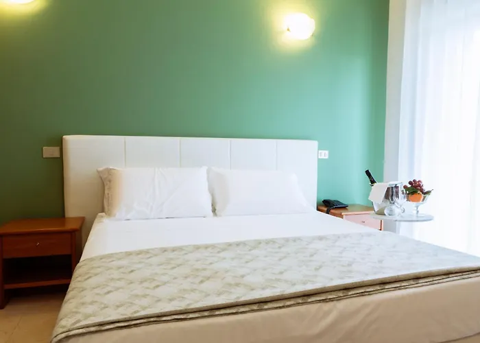 Easy Green Hotel