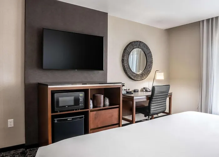Drury Plaza Hotel College Station