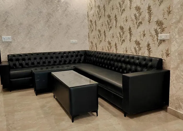 Hotel Crown Plaza