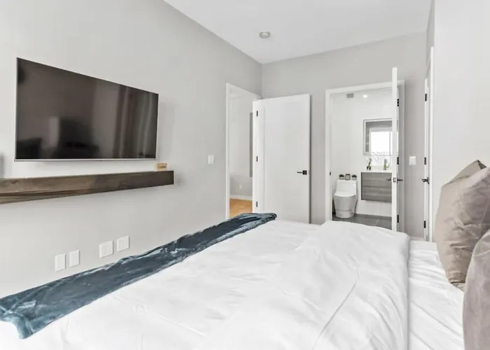Top Notch 2Br 2Ba Suite Minutes To Central Park