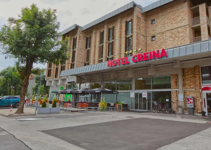 Hotel Creina