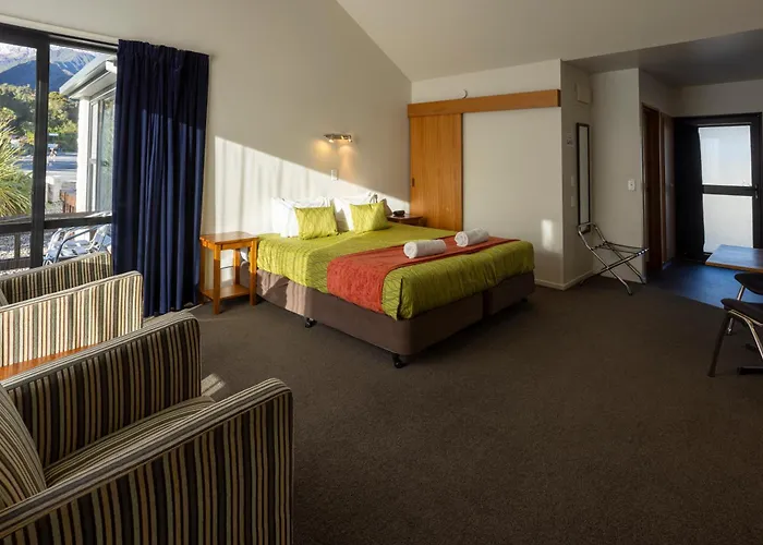 Alpine Glacier Motel