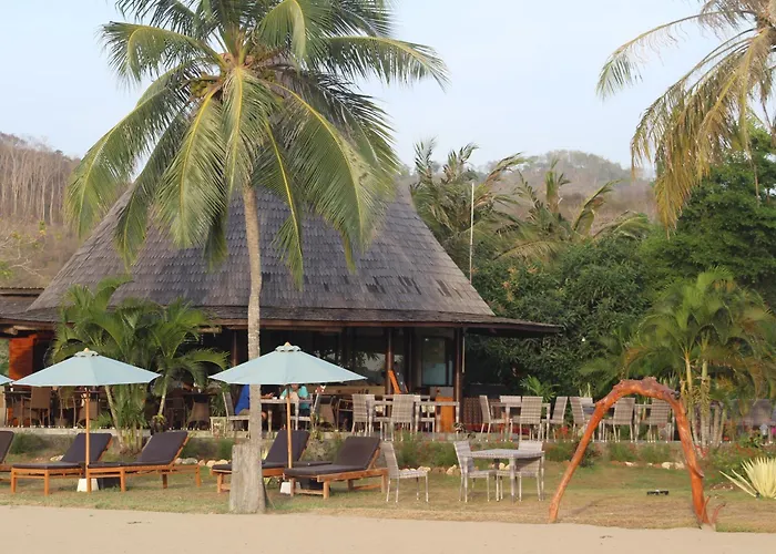 Luwansa Beach Hotel