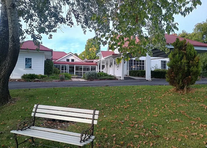 Moore Park Inn