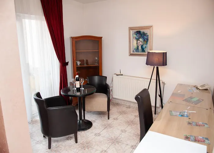 Hotel North City