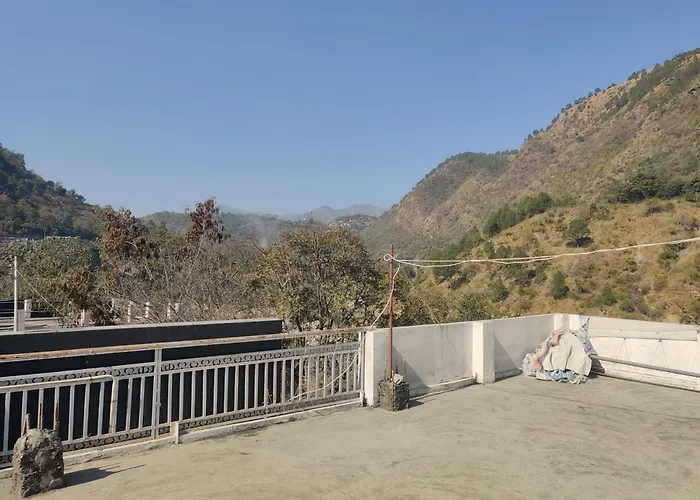 Kc Hotel & Restaurant