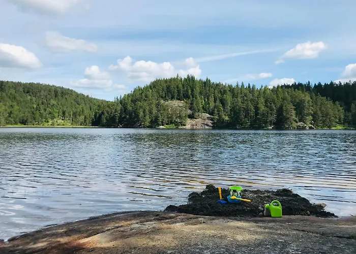 Fredelig Og Landlig Hytte
