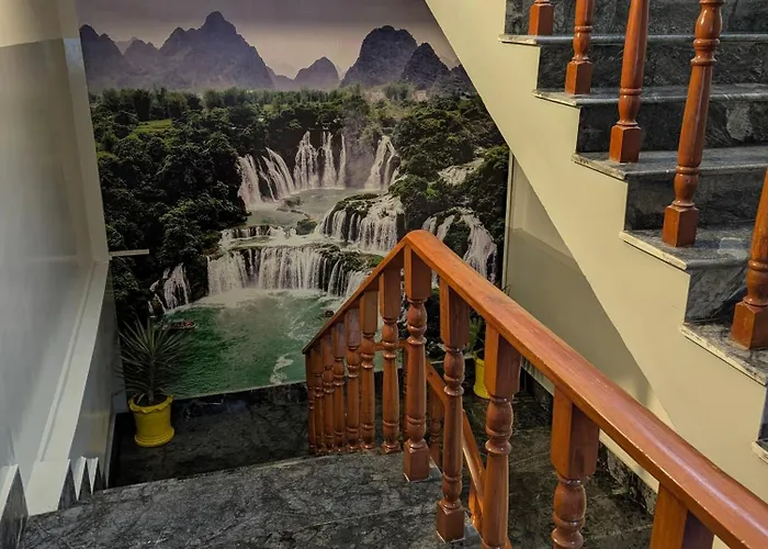 Hills View Hotel