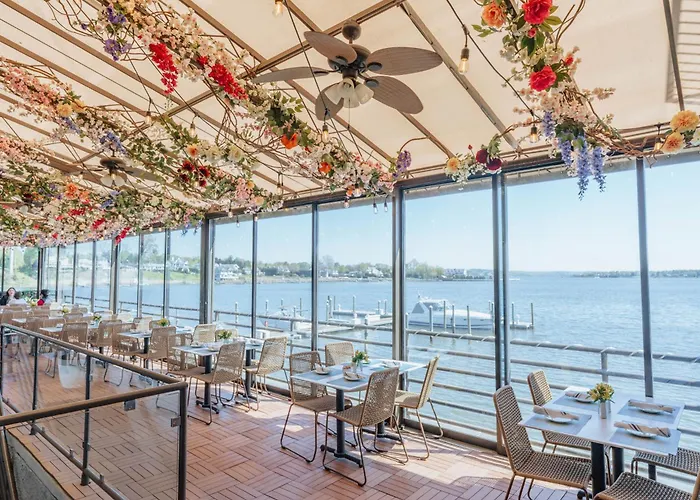 Oyster Point Hotel