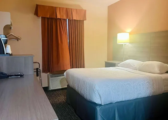Ramada By Wyndham Cranbrook
