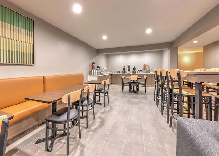 Hawthorn Extended Stay By Wyndham Bedford - Dallas