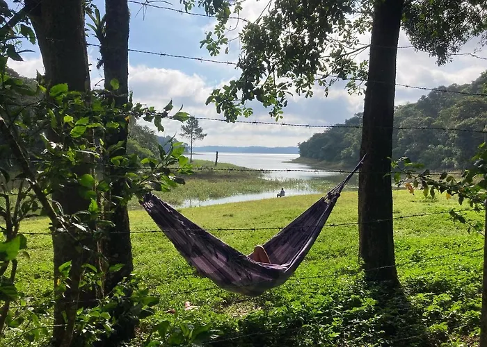 Chalé Frente Represa