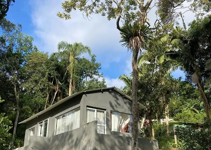 Chalé Frente Represa