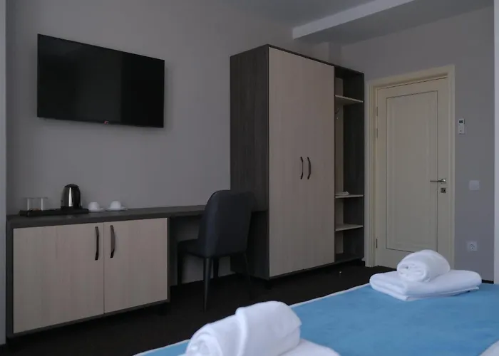 Urban Hotel Express