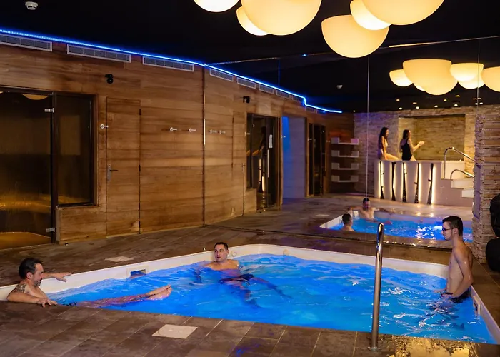 Domaine De La Foret D'Orient, Logis Hotel, Restaurant, Spa Et Golf