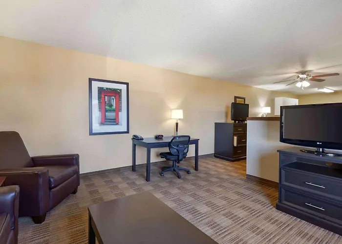Extended Stay America Suites - Madison - Junction Court