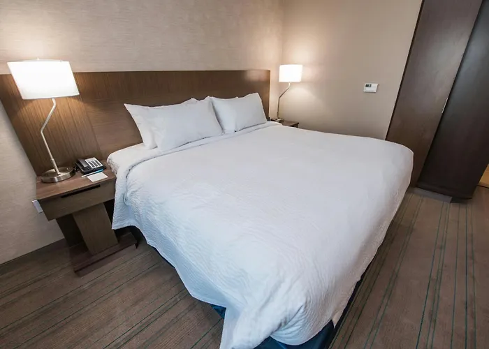Fairfield Inn & Suites By Marriott Huntsville